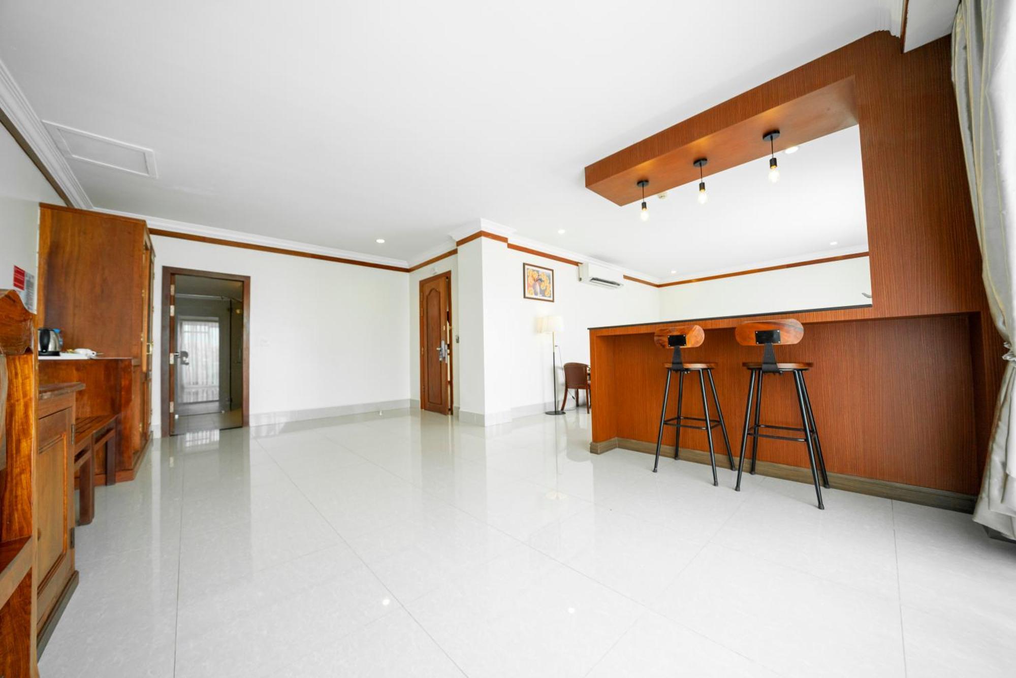 Pursat Riverside Hotel & Spa Exterior foto